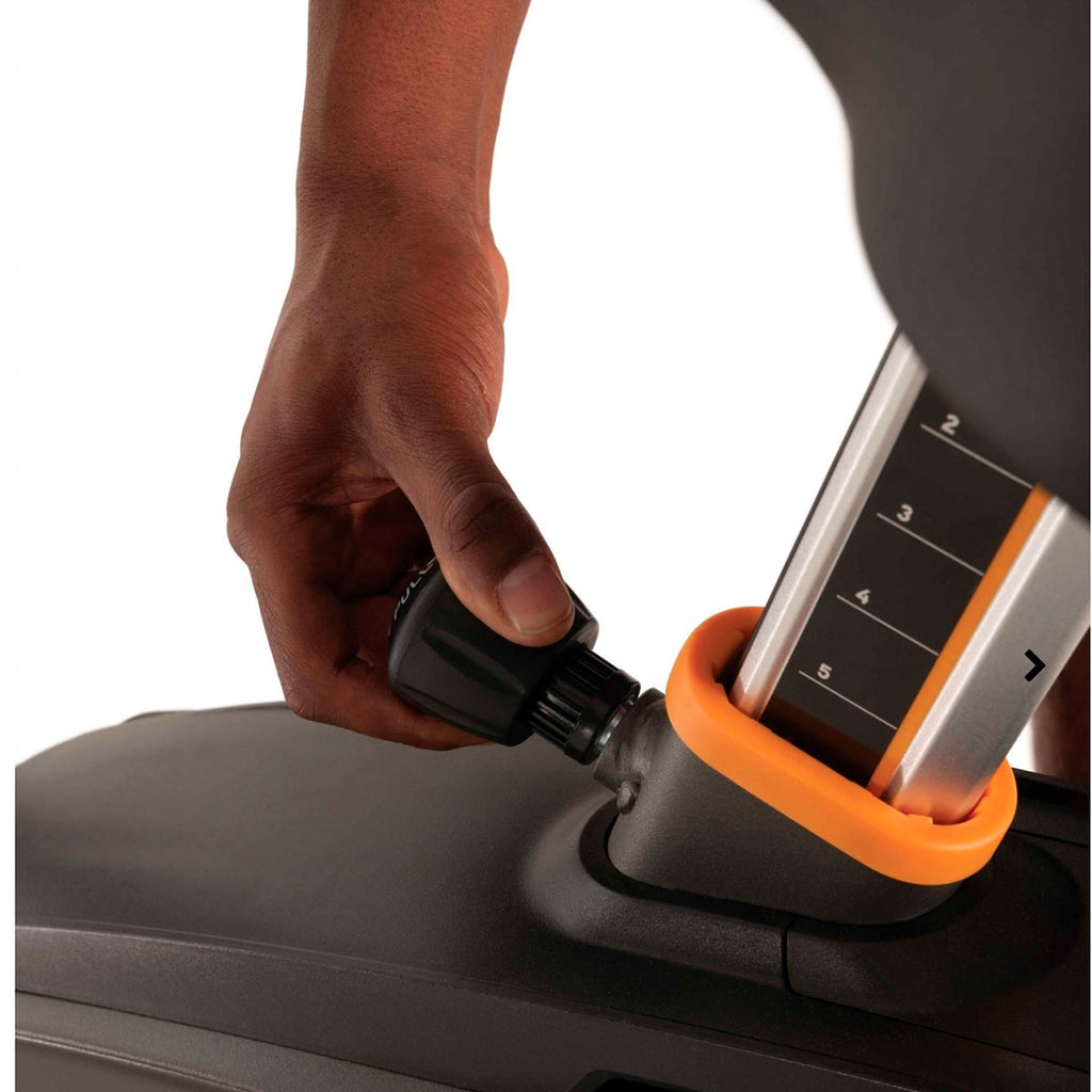 MATRIX U30 XR Upright Exercise Bike